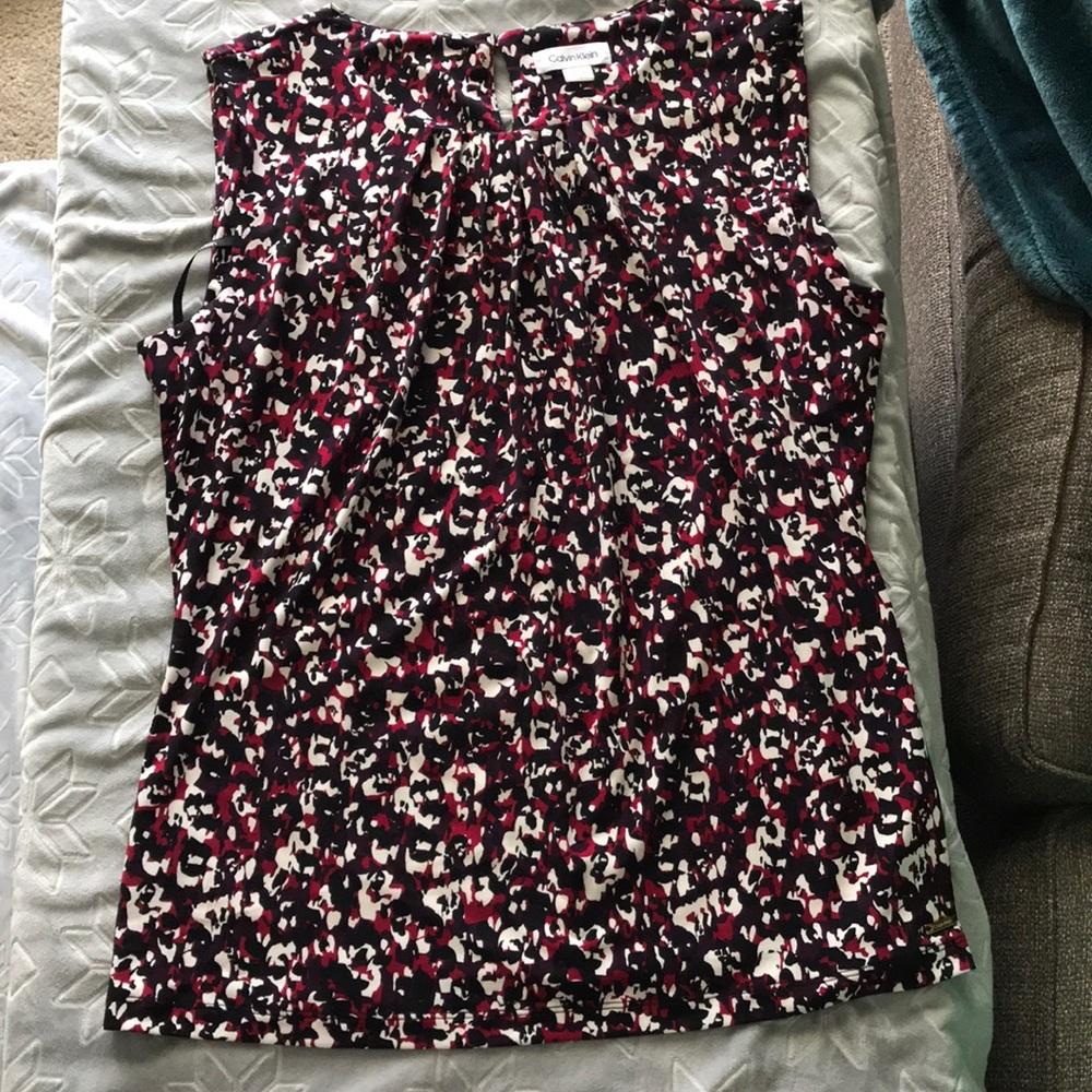 Business casual top